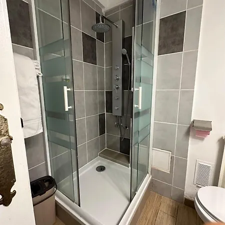 Gare Avec Parking Appartamento Strasburgo