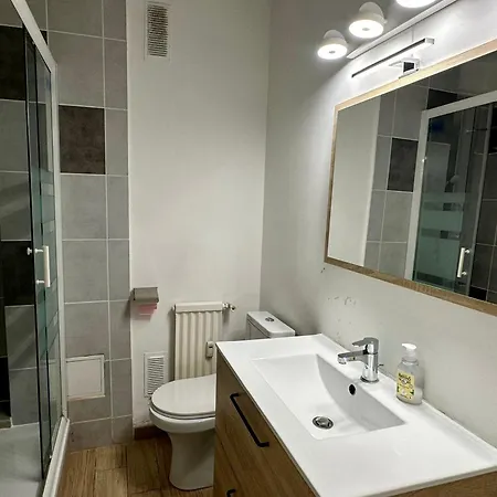 公寓 Gare Avec Parking *