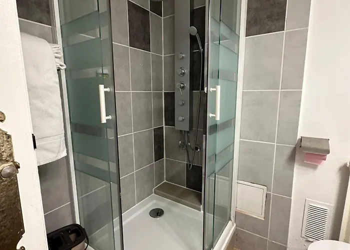 Gare Avec Parking Daire Strazburg