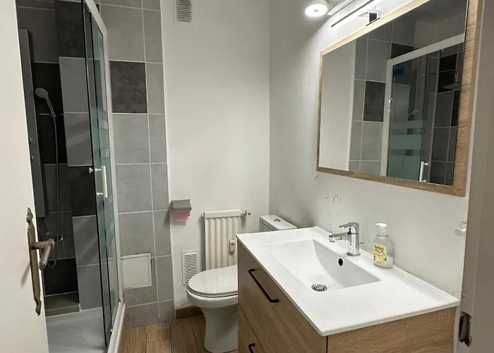 Gare Avec Parking Daire